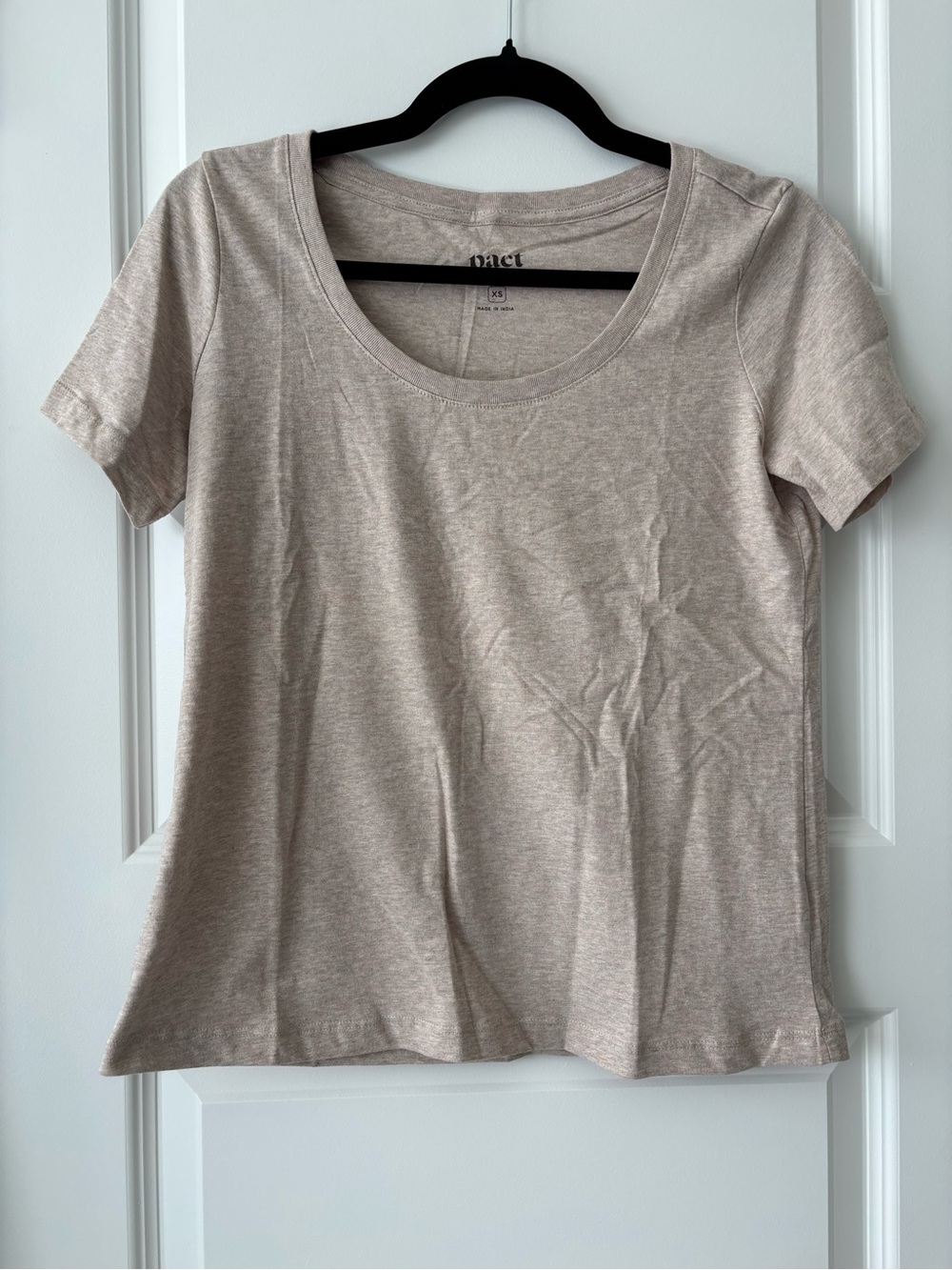 Pact Organic Cotton Beige Scoop Neck Short Sleeve T-Shirt Size XS
